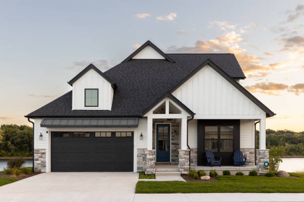 Best Tile Roofing Installation  in Bellevue, MI
